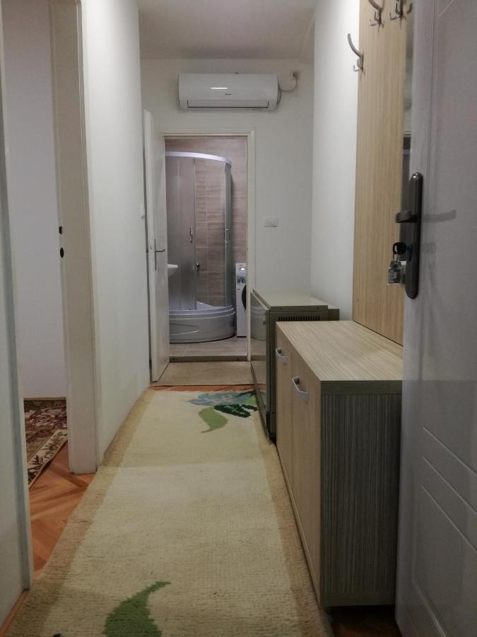 Stan Na Dan Pex Free Parking Apartman Vranje Kültér fotó
