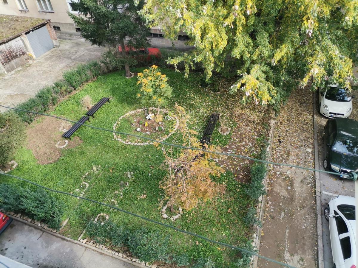 Stan Na Dan Pex Free Parking Apartman Vranje Kültér fotó