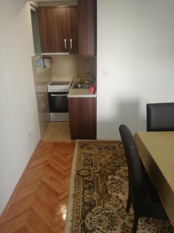 Stan Na Dan Pex Free Parking Apartman Vranje Kültér fotó