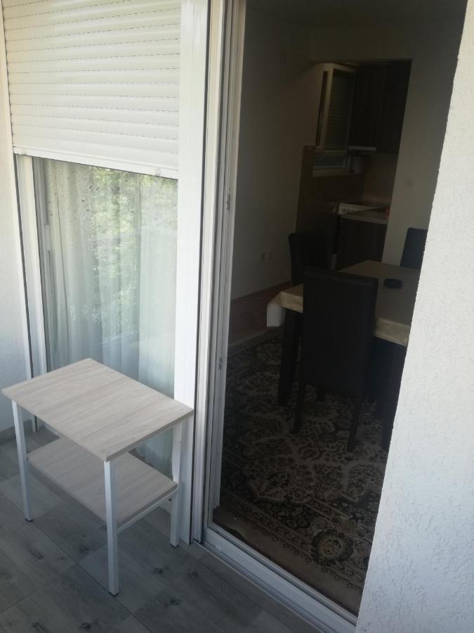 Stan Na Dan Pex Free Parking Apartman Vranje Kültér fotó