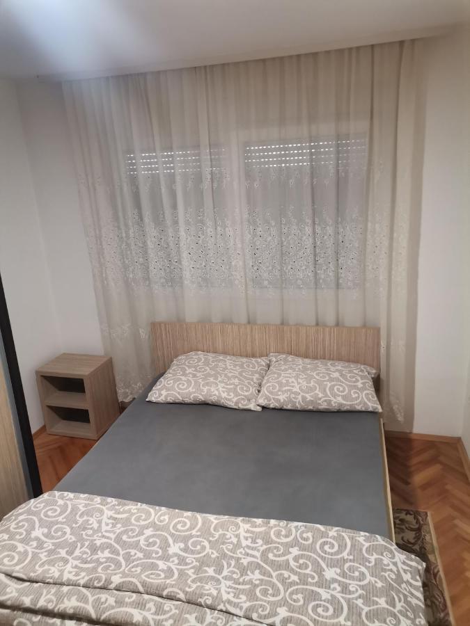 Stan Na Dan Pex Free Parking Apartman Vranje Kültér fotó
